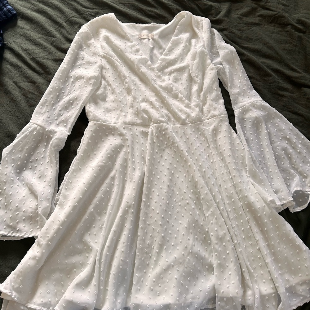 Altar’s State White Dress Large Flowy